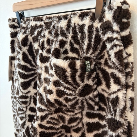 Parks Project High Dessert Wildflowers NWT - Picture 9 of 12